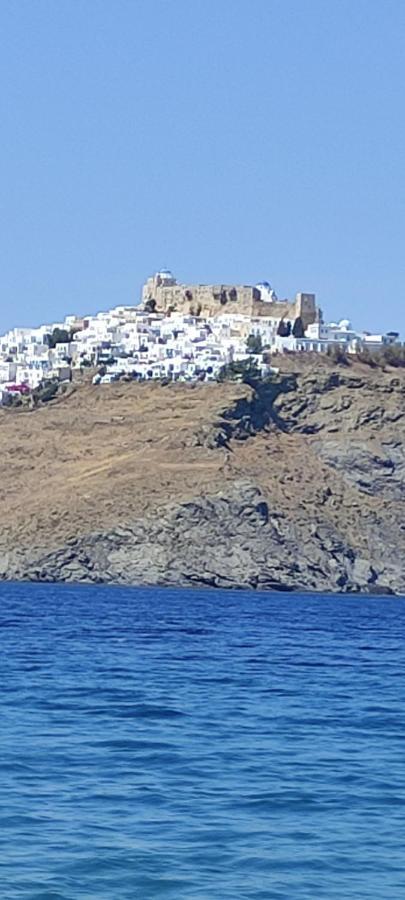 Asvestoti Mesonettes Blue Light Σιελ Μεζονετεs Hotel Pera Gyalos Bagian luar foto